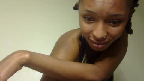 thotiana007 online show from 02/18/25, 06:58