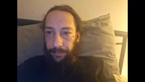 Snapshot of throbster513 chatting on 09/30/25, 03:50 throbster513 online show from 09/30/25, 03:50