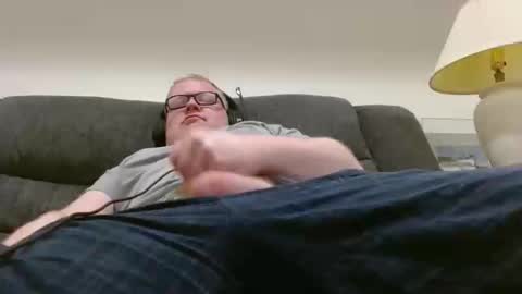 thrognar3 online show from 11/04/25, 12:54