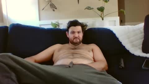 Snapshot of throwaway00000007 chatting on 01/17/25, 05:51 Make me explode please... online show from 01/17/25, 05:51