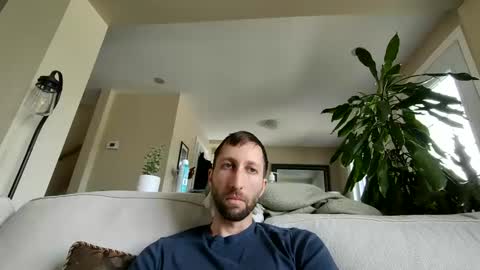 throwawayafteruse20202 online show from 09/17/25, 04:19