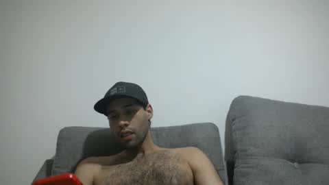 Snapshot of throwawayyourgun chatting on 01/25/25, 06:13 Luka online show from 01/25/25, 06:13