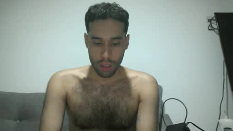 Snapshot of throwawayyourgun chatting on 02/08/25, 03:08 Luka online show from 02/08/25, 03:08