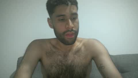 Snapshot of throwawayyourgun chatting on 03/10/25, 07:29 Luka online show from 03/10/25, 07:29