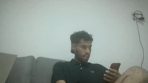 Snapshot of throwawayyourgun chatting on 11/03/25, 05:58 Luka online show from 11/03/25, 05:58