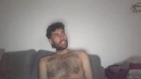 Snapshot of throwawayyourgun chatting on 11/27/25, 09:06 Luka online show from 11/27/25, 09:06