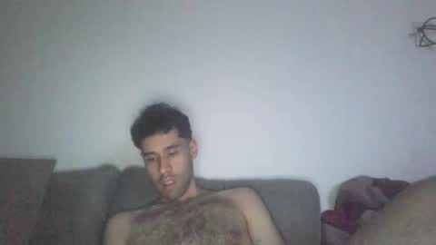 Snapshot of throwawayyourgun chatting on 11/28/25, 11:51 Luka online show from 11/28/25, 11:51