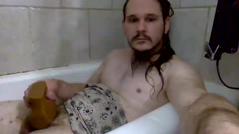 Snapshot of thunder8u42 chatting on 10/20/25, 08:48 thunder8u42 online show from 10/20/25, 08:48