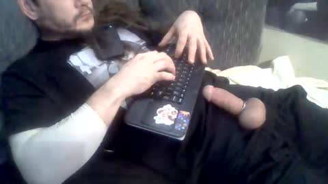 Snapshot of thunder8u42 chatting on 12/01/25, 07:08 thunder8u42 online show from 12/01/25, 07:08