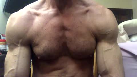 thunderlightning1219 online show from 02/10/25, 04:36