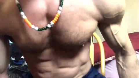 thunderlightning1219 online show from 02/19/25, 06:32