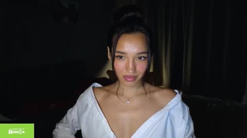 Snapshot of tia_j chatting on 10/05/25, 06:50 tia_j online show from 10/05/25, 06:50