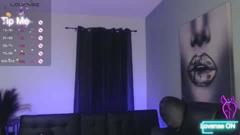 Tia Bella online show from 11/19/25, 10:54