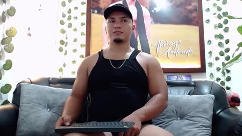 tiago andrade online show from 10/08/25, 09:12