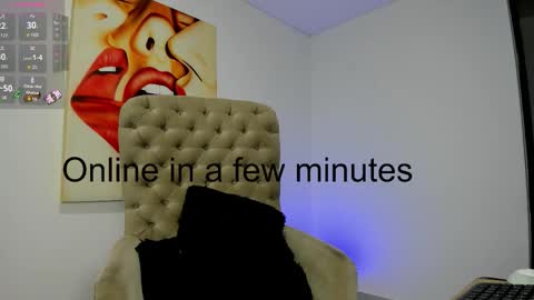 Snapshot of tiago_hannah chatting on 10/30/25, 09:11 carolina online show from 10/30/25, 09:11