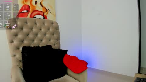 carolina online show from 11/09/25, 09:02