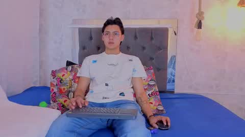   online show from 05/16/26, 04:53