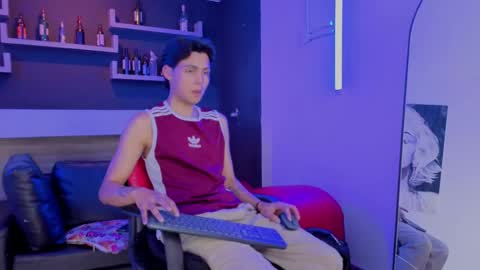   online show from 05/24/26, 03:33