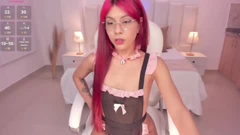 Snapshot of tiana_cruz_ chatting on 06/05/26, 12:17 Tiana Cruz online show from 06/05/26, 12:17