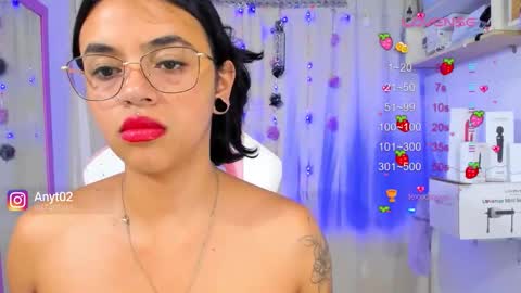 Snapshot of tianaa_a chatting on 12/20/25, 04:41 Anny 3 online show from 12/20/25, 04:41