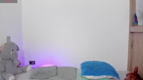 T I A N A online show from 06/09/26, 03:23
