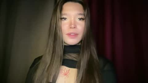Snapshot of tiaragodhere chatting on 02/05/26, 02:27 Ms. Tiara online show from 02/05/26, 02:27