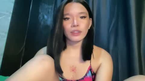 Snapshot of tiaragodhere chatting on 05/24/26, 01:43 Ms. Tiara online show from 05/24/26, 01:43