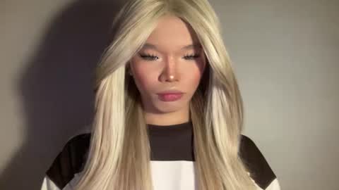 Snapshot of tiaragodhere chatting on 06/10/26, 12:55 Ms. Tiara online show from 06/10/26, 12:55