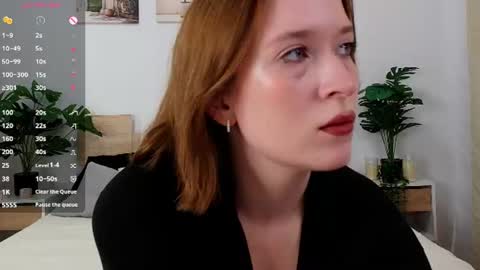 Tia online show from 07/20/26, 01:24