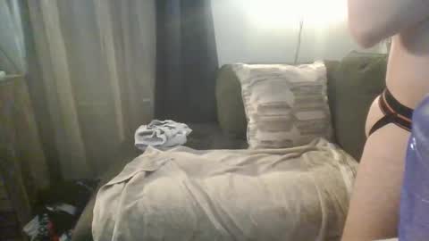 Snapshot of tiberiusblu chatting on 03/03/25, 06:37 tiberiusblu online show from 03/03/25, 06:37