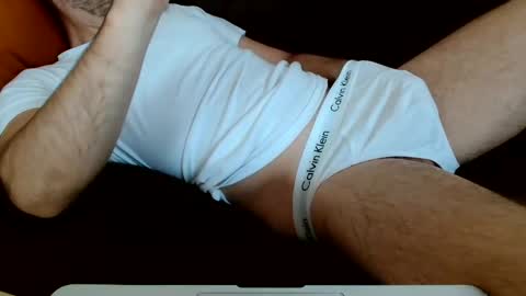 Snapshot of tiburonbeach39 chatting on 12/02/24, 01:02 Tiburonbeach online show from 12/02/24, 01:02