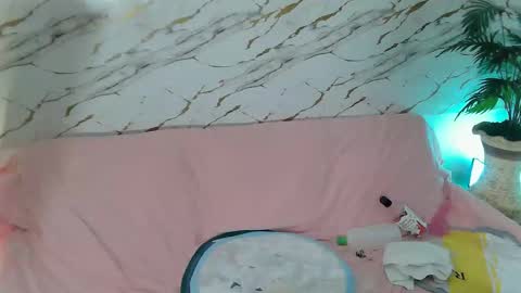 Snapshot of ticklish_pinayclit chatting on 03/25/26, 02:06 VictoriaSEPARATED FOR 15YEARS online show from 03/25/26, 02:06