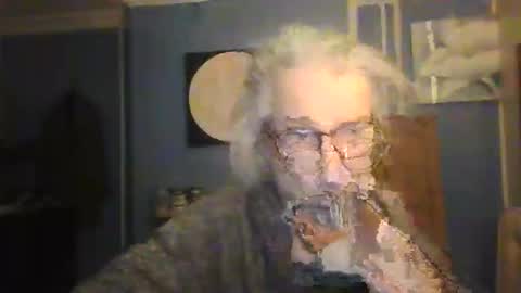 Snapshot of tiddles12345 chatting on 10/30/25, 06:04 tiddles12345 online show from 10/30/25, 06:04