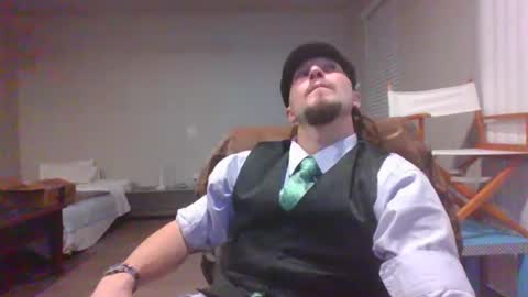 Snapshot of tiegye222 chatting on 01/22/25, 06:42 Alex online show from 01/22/25, 06:42