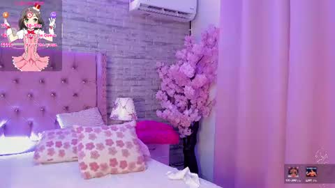 Snapshot of tifannysantana chatting on 06/11/26, 12:32 tifannysantana online show from 06/11/26, 12:32