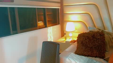 Snapshot of tifannysexy69 chatting on 11/28/25, 10:51 Tifannysexy69 online show from 11/28/25, 10:51