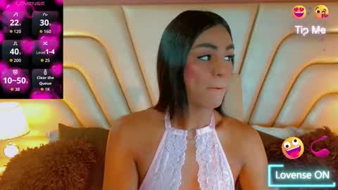 Snapshot of tifannysexy69 chatting on 11/30/25, 02:43 Tifannysexy69 online show from 11/30/25, 02:43