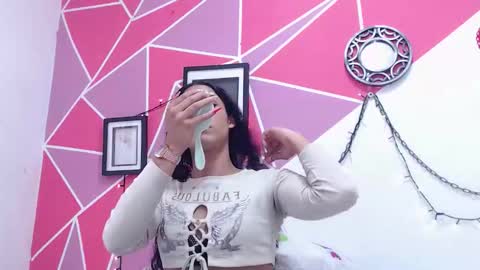 tifany_adamss online show from 10/25/25, 08:14