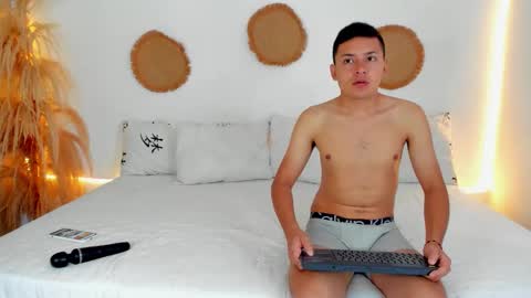 Snapshot of tifanyrossii chatting on 02/01/26, 04:27 tifanyrossii online show from 02/01/26, 04:27