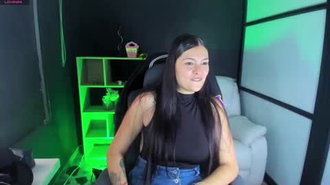      online show from 03/08/25, 08:46