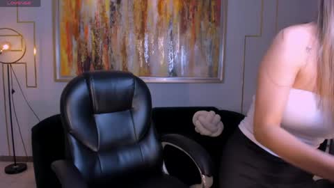 Tiffanny Sins online show from 05/23/26, 03:45