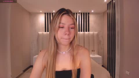 Tiffanny Sins online show from 06/06/26, 06:01