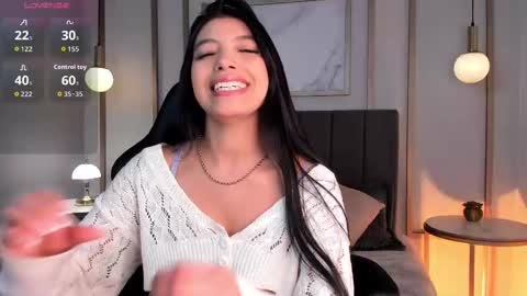 Snapshot of tiffany_low chatting on 09/19/25, 12:50 tiffany_low online show from 09/19/25, 12:50