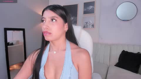 Snapshot of tiffany_low chatting on 12/14/25, 01:27 tiffany_low online show from 12/14/25, 01:27