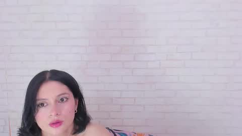 tiffany_mendez online show from 12/27/24, 12:01