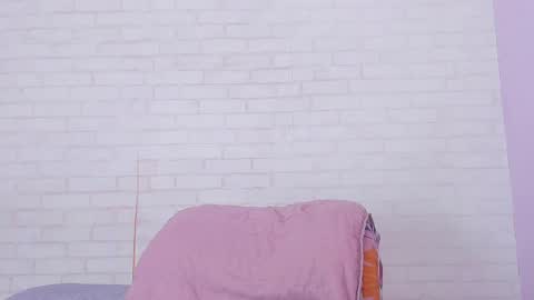 tiffany_mendez online show from 12/27/24, 03:04