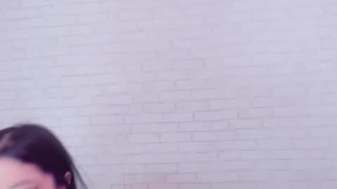 tiffany_mendez online show from 01/04/25, 12:05