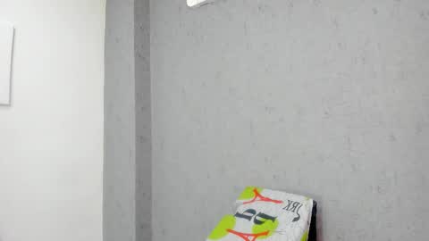 tiffany_mendez online show from 12/16/25, 12:10