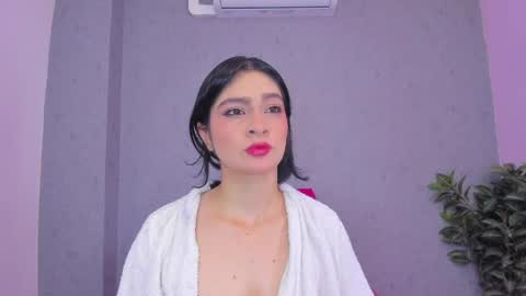tiffany_mendez online show from 04/20/26, 12:08