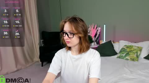 Snapshot of tiffany_roy chatting on 12/25/24, 02:57 tiffany_roy online show from 12/25/24, 02:57